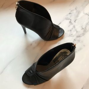 Gorgeous Vince Camuto Leather Bootie High Heels